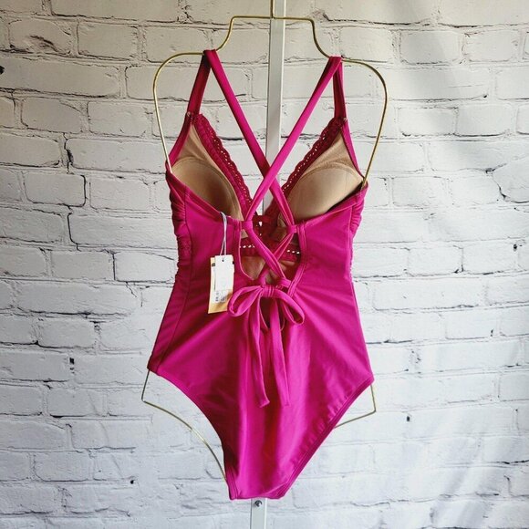 Kona Sol Women's Crochet Shell Stitch One Piece Swimsuit, BT7-BL - Picture 3 of 4